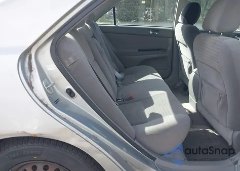 2006 Toyota Camry Le z USA, uszkodzony, nr VIN 4T1BE32K66U164568